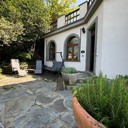 Suitecastlelakeview 2 Беллано Экстерьер фото